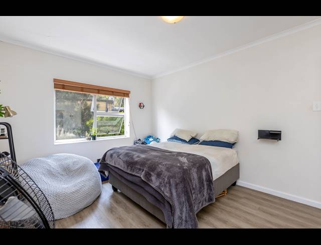2 BEDROOM APARTMENT TO LET IN CAMPS BAY